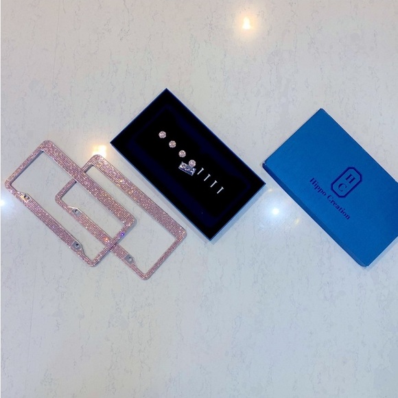 Pink Diamond License Plate Frame (New) - Picture 3 of 4